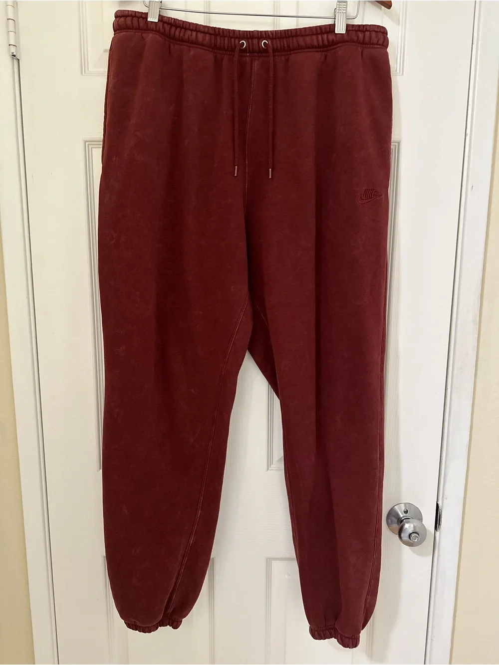 Nike Sportswear Club Fleece Washed Joggers Burgundy Maroon Acid Wash XL GUC